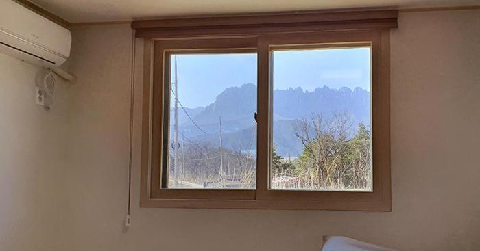 Gilson Guesthouse Sokcho Eksteriør bilde